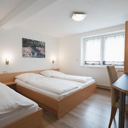 Hotel Krone Фризенхайм Екстериор снимка
